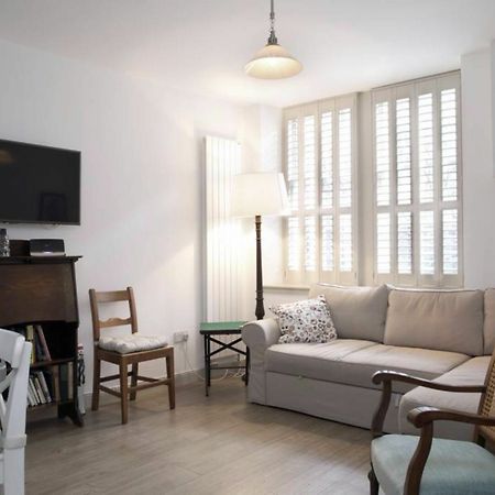 Апартаменты Quiet Ground Floor Mews Flat And Parking Эдинбург Экстерьер фото